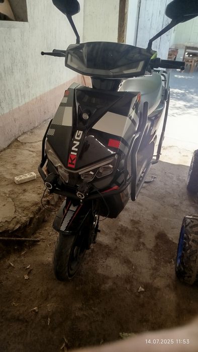 Эллектро -скутер