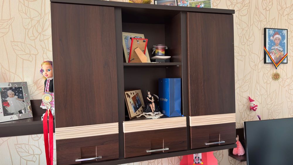 Mobila living plus birou