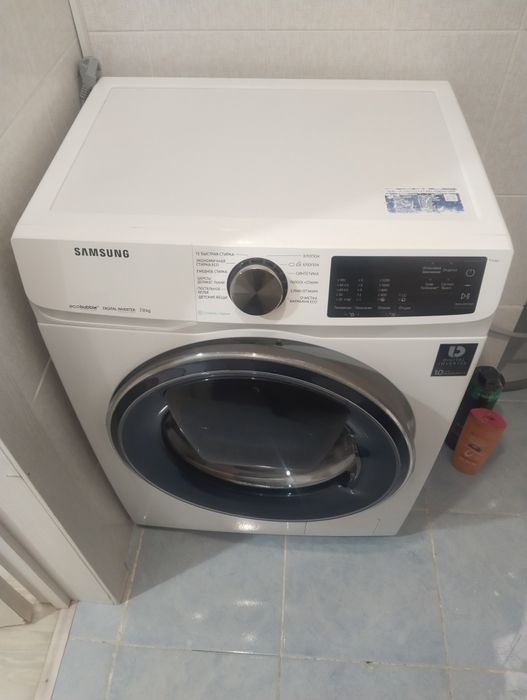 Продам стиральную машину