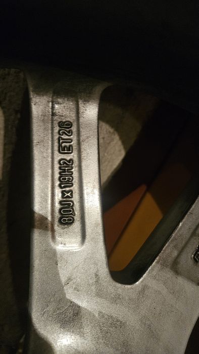 Продавам джанти 19 цола със зимни гуми от Ауди А7