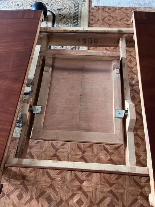 Стол трансформер — удобно и практично!