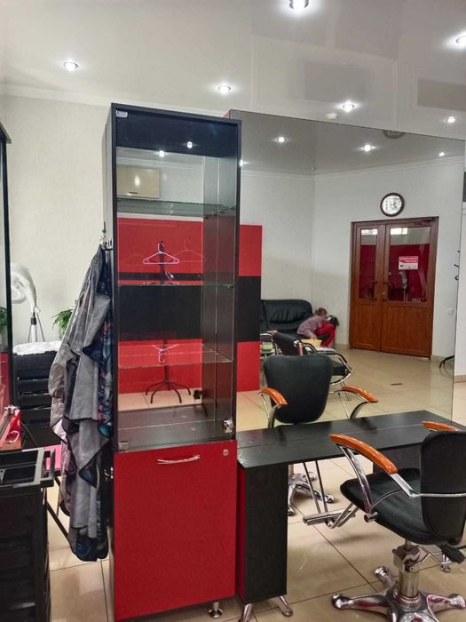 Сдам в аренду место в салоне красоты