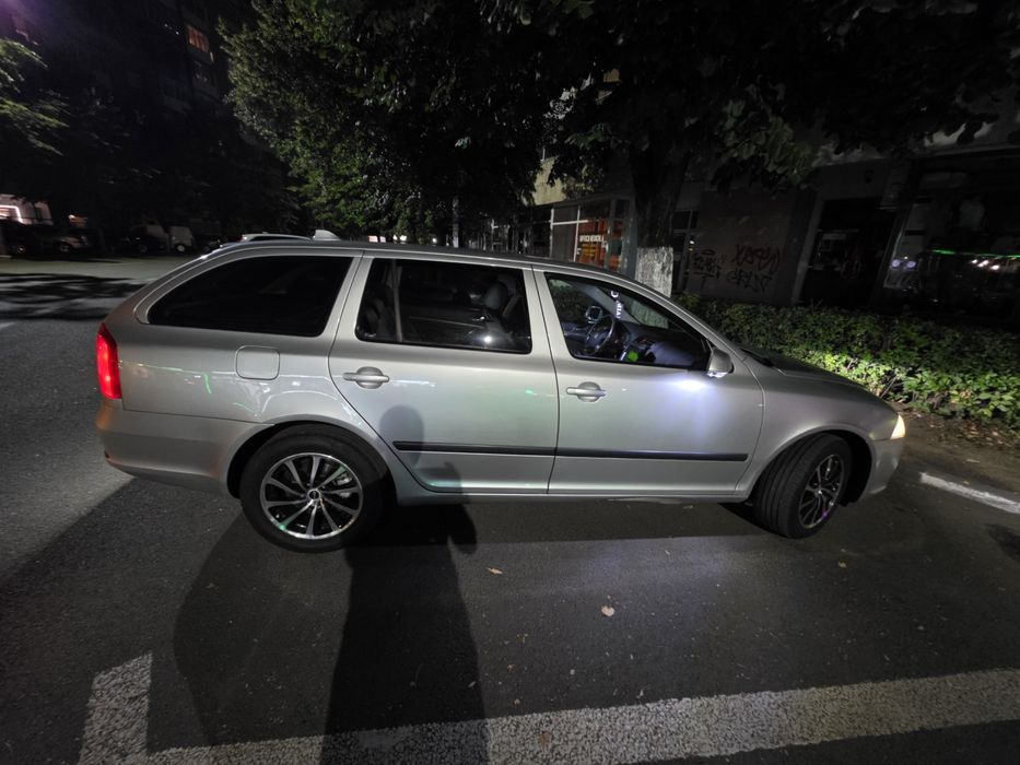 Vabd skoda ocatavia 2 2l/140 cp ,combi ,din 2007
