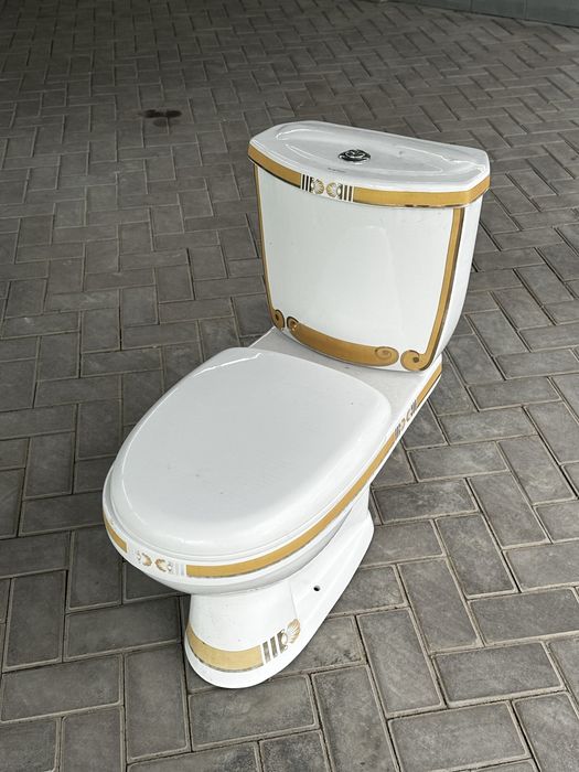 Б/у 3 разные унитазы