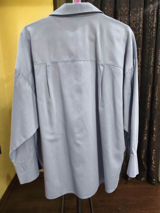 элегантная  рубашка оверсайз от бренда Remila