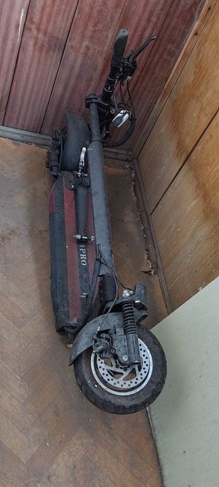Электрический самокат модели Kugoo Kirin M4 Pro