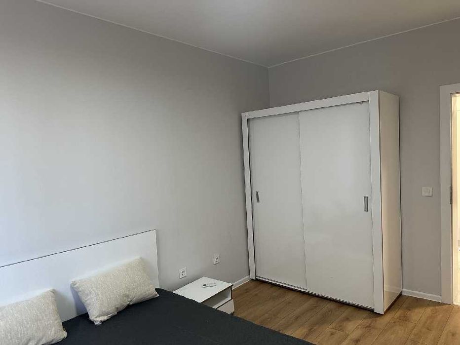 Дава се под наем Тристаен апартамент в София, Център - 110 кв.м за 700 € - Снимка #3