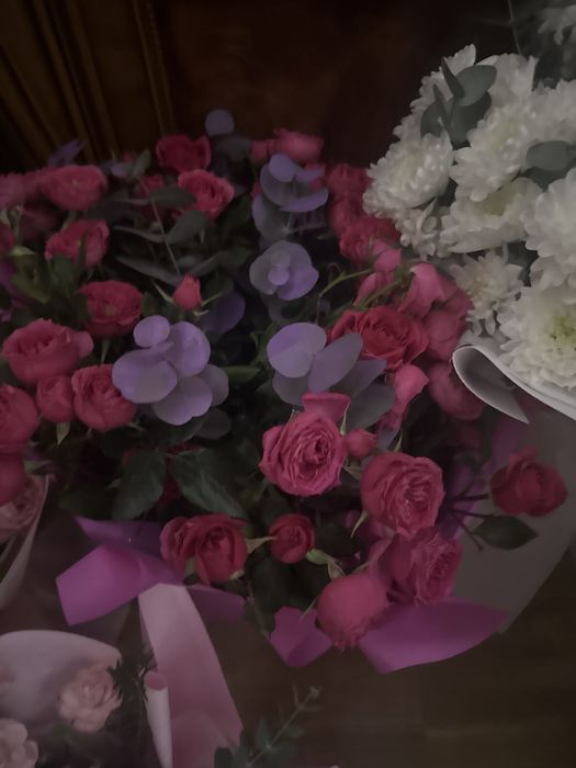 Продам живые цветы город Алмата