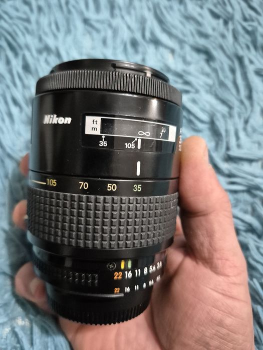 Obiectiv Nikon AF 35-105mm