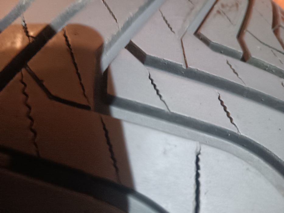 245/40/19 Gripmax Дот 3321