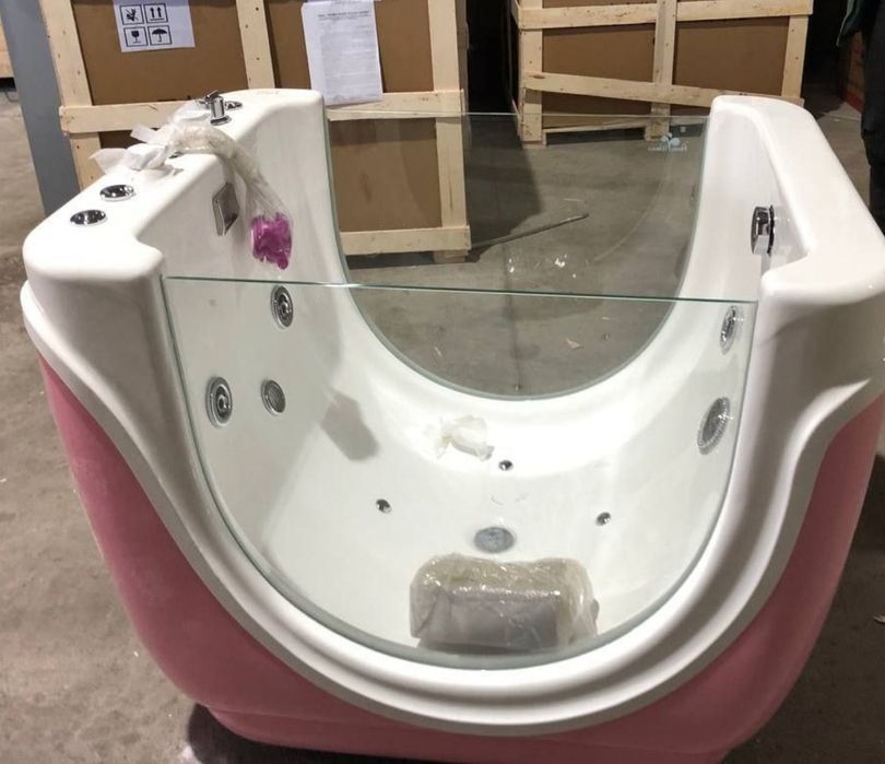 Гидромассажная ванна / Джакузи