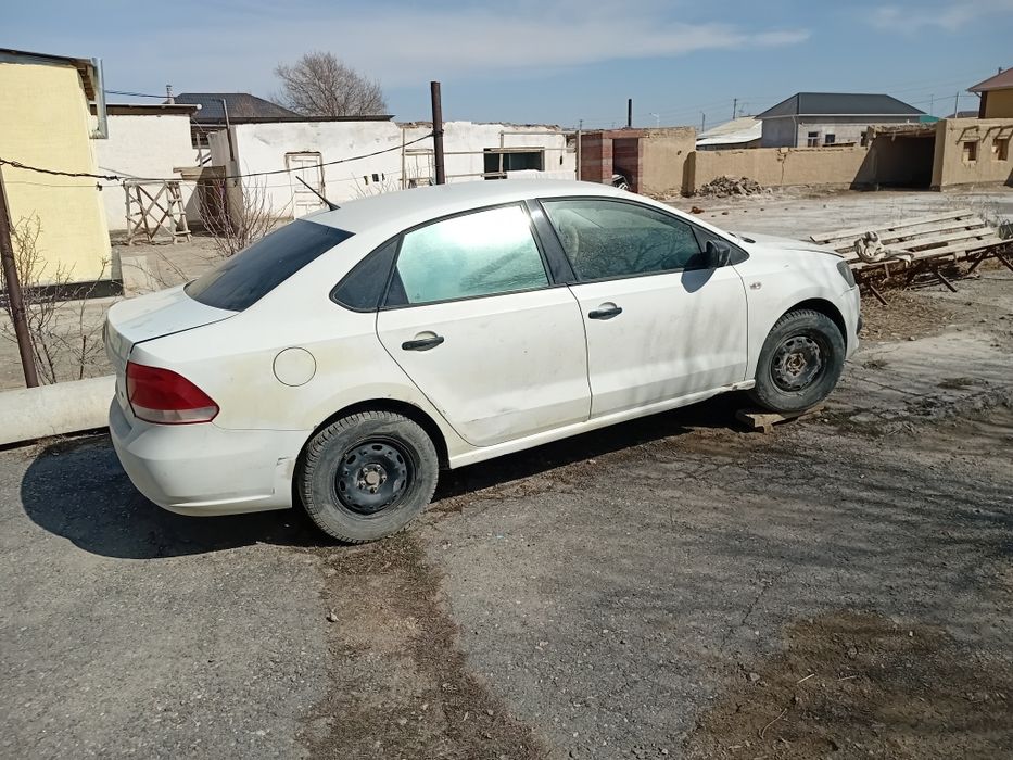 Polo sedan продается