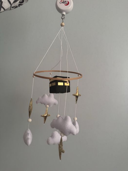 Мобиль детский на кроватку