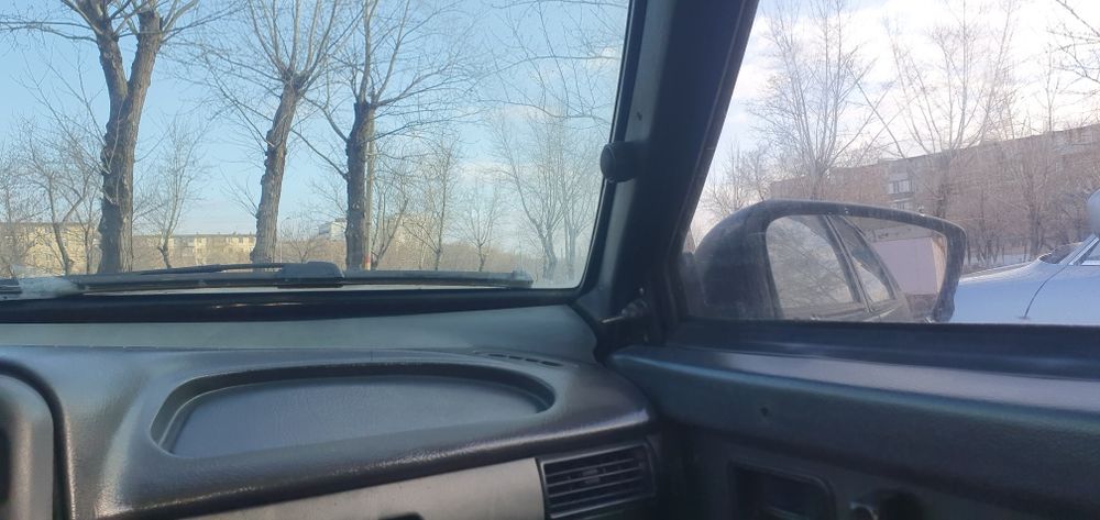 Ваз 2199 инжектор на активном  ходу срочно