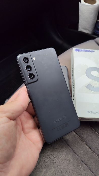 Продам Samsung S21fe