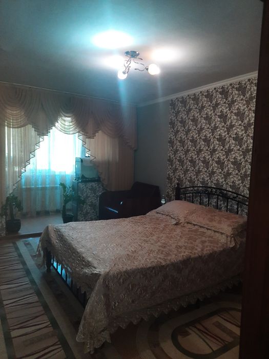 2 х комн. квартира, 63 М2 с мебелью.