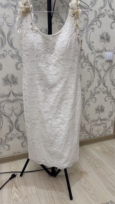 платье белое М размер