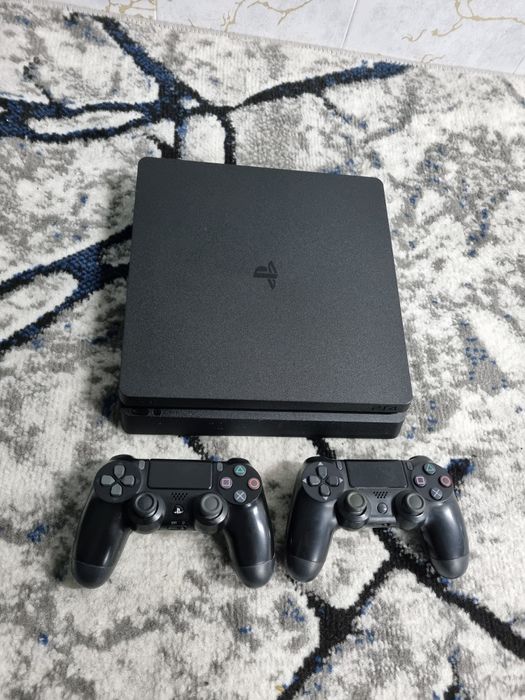 PlayStation 4 plomba 1 tb 9.00 goldhen