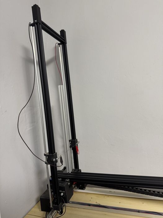 Vand CNC cu predare personala in focsani