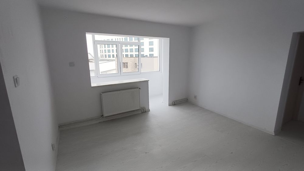 PROPRIETAR, vând apartament 2 camere, confort 1, Calea Bucuresti