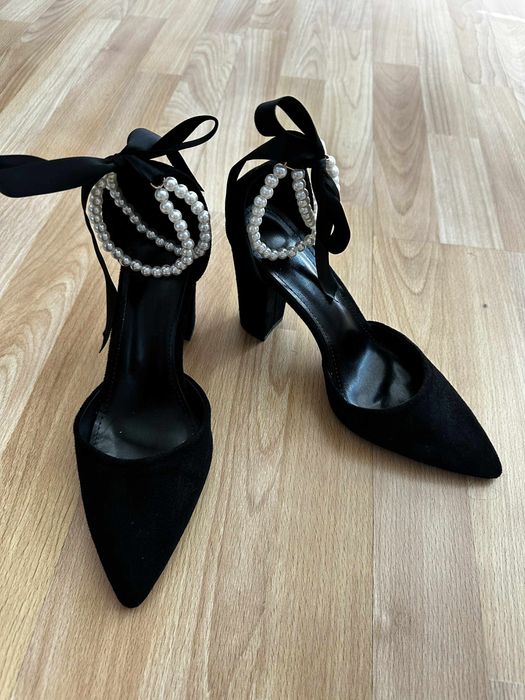 Официални обувки