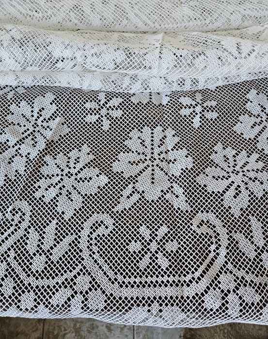 Калъфки и каре шити на ръка върху панама! Автентични! Чисто нови!