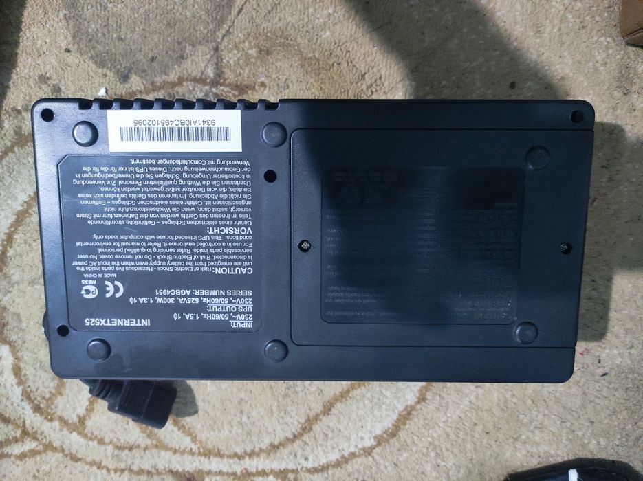 Tripp Lite AVRX seriyali (AVRX550UD yoki AVRX550U modelli) liniyali-in