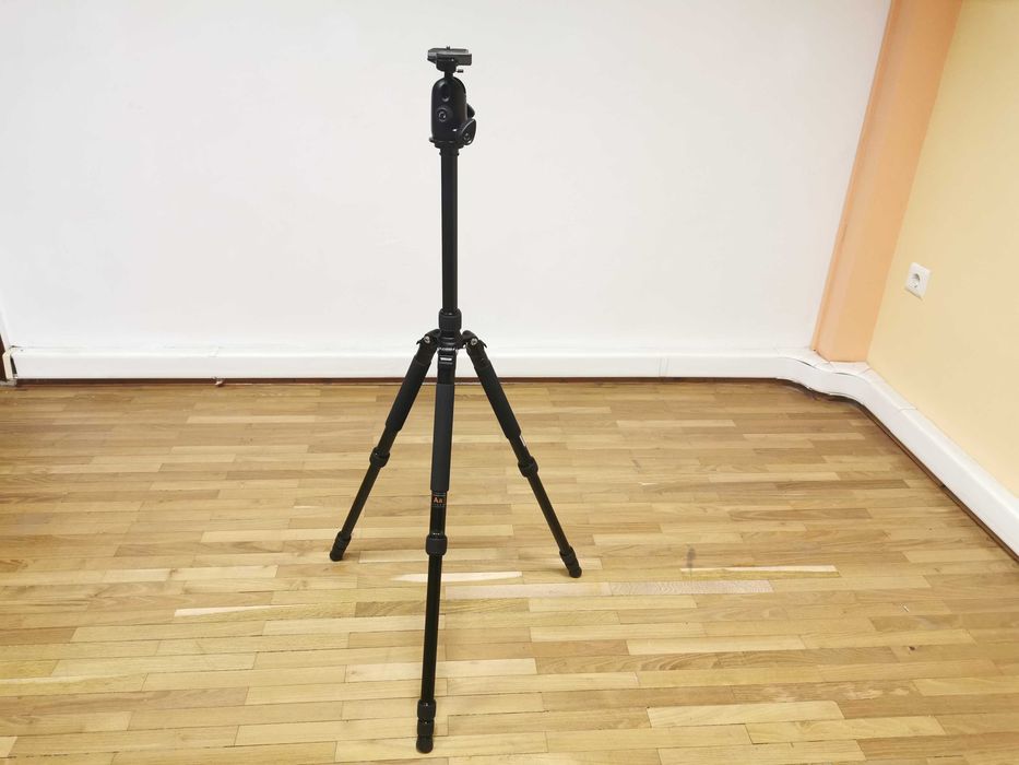 Алуминиев статив с вграден монопод Tiltall TE-254 в комплект с Manfrotto 498RC2 ябълковидна глава