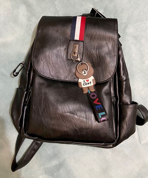 Рюкзак женский черный, кожа