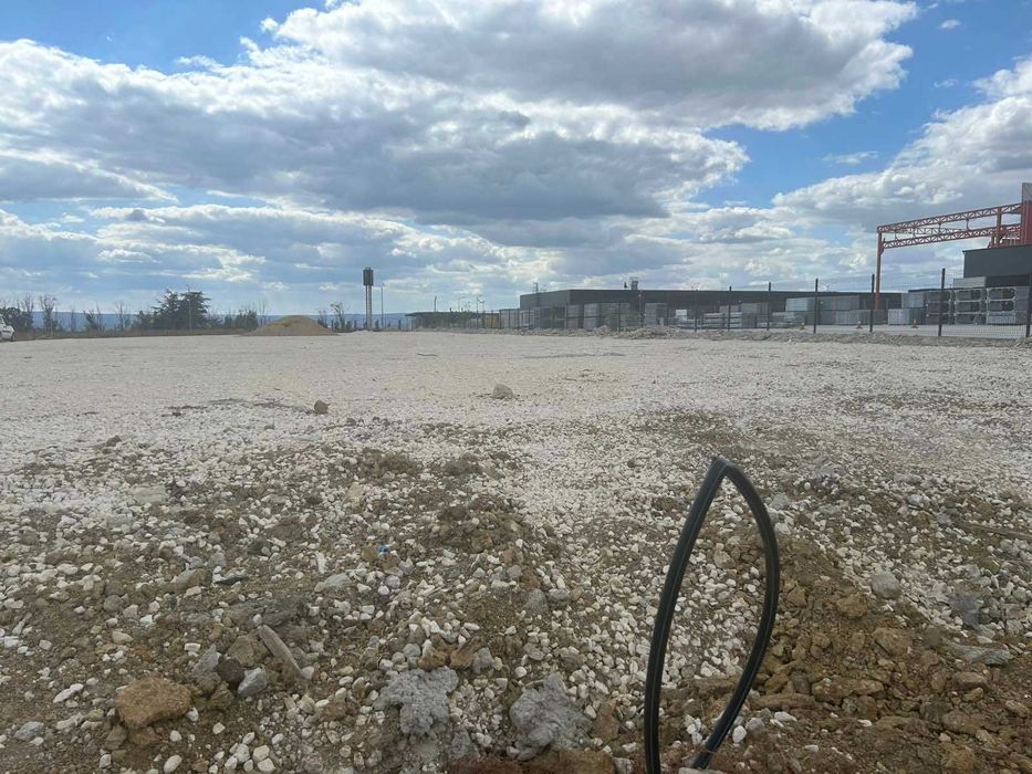 Продава се Парцел в Варна, Център - 3481 кв.м за 350 €/кв.м - Снимка #2