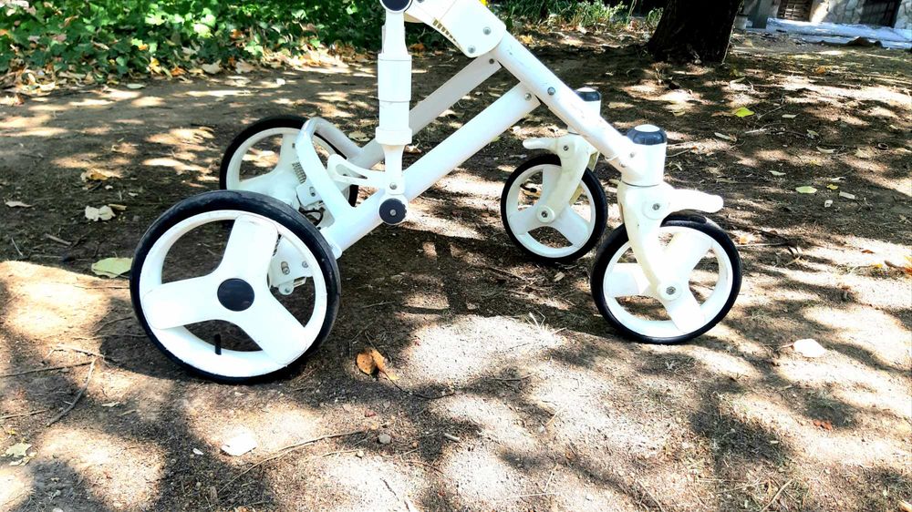 Бебешка количка Skay с два коша