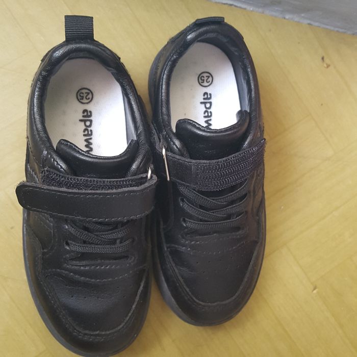 Adidasi marime 25 apawwa noi