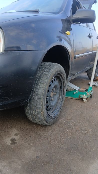 Лада Калина1 2011год