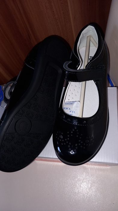 Pantofi fetita negrii lac