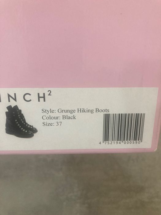 Кожени маркови боти