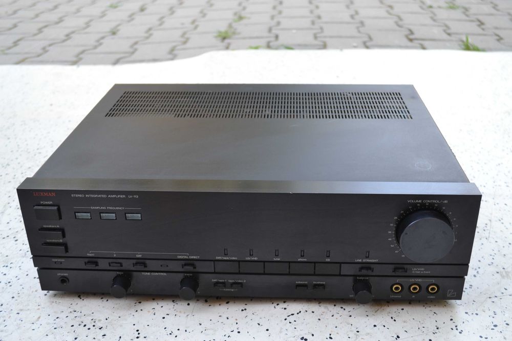 Amplificator Luxman LV 113