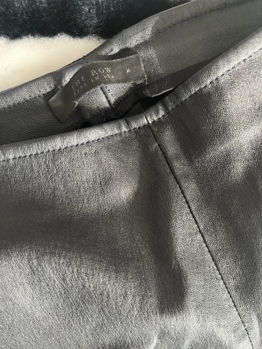 Pantaloni  piele