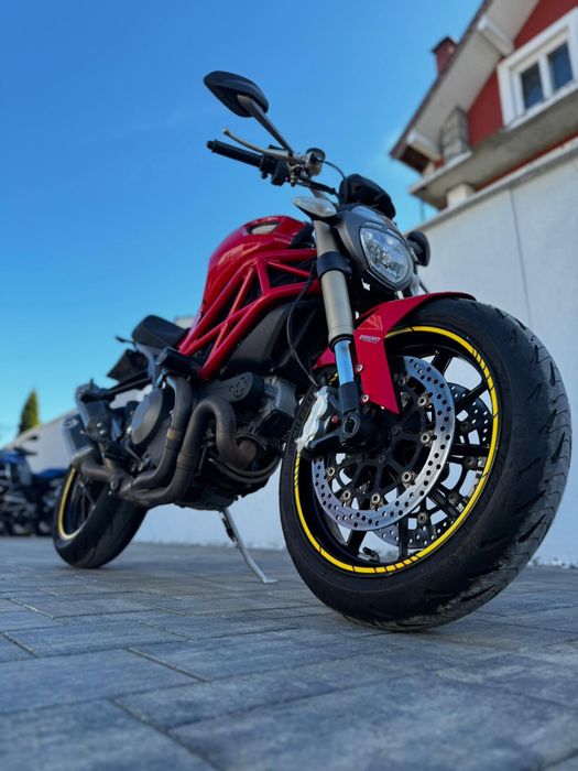 Ducati monster 1100 evo 2012 abs