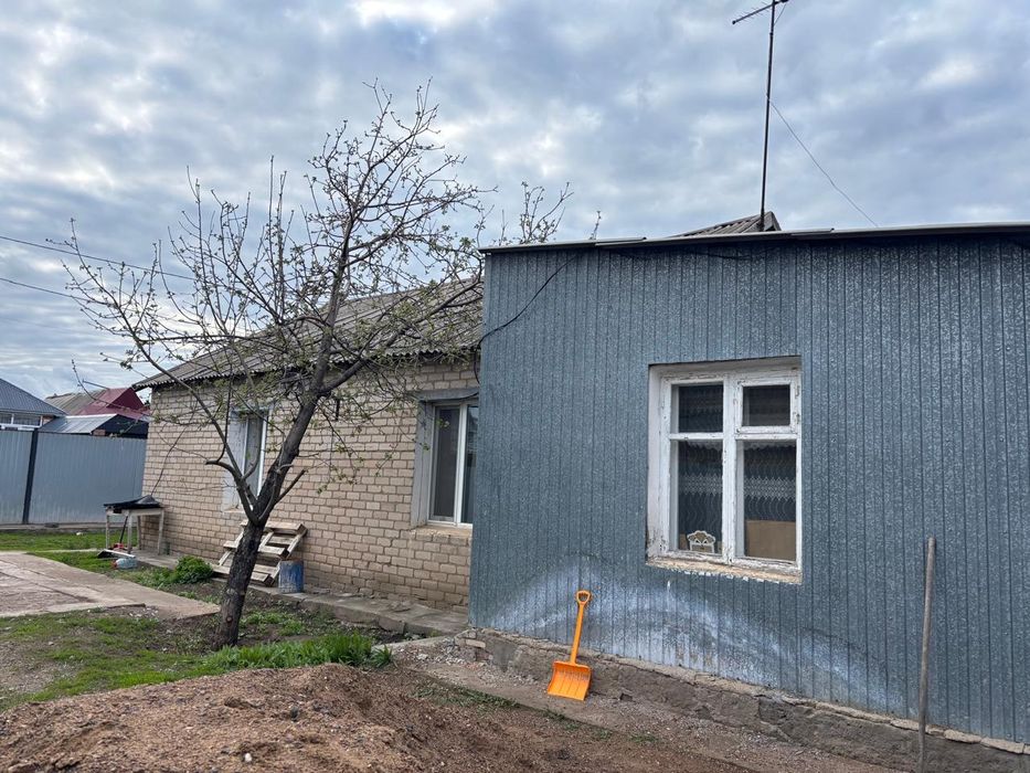 Продаается дом на слом в городе щит облицовка силикат