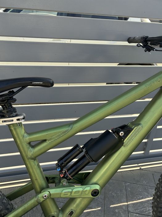Bicicleta de vanzare