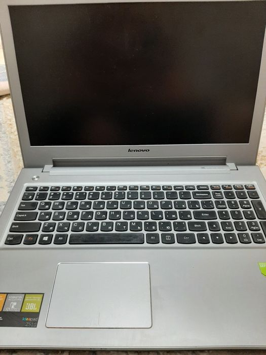 Продаю ноутбук Ленова