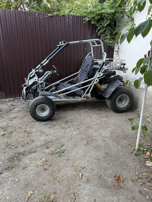 Vând/Schimb buggy