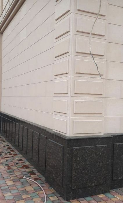 Гранитные плиты. Мрамор. Травертин