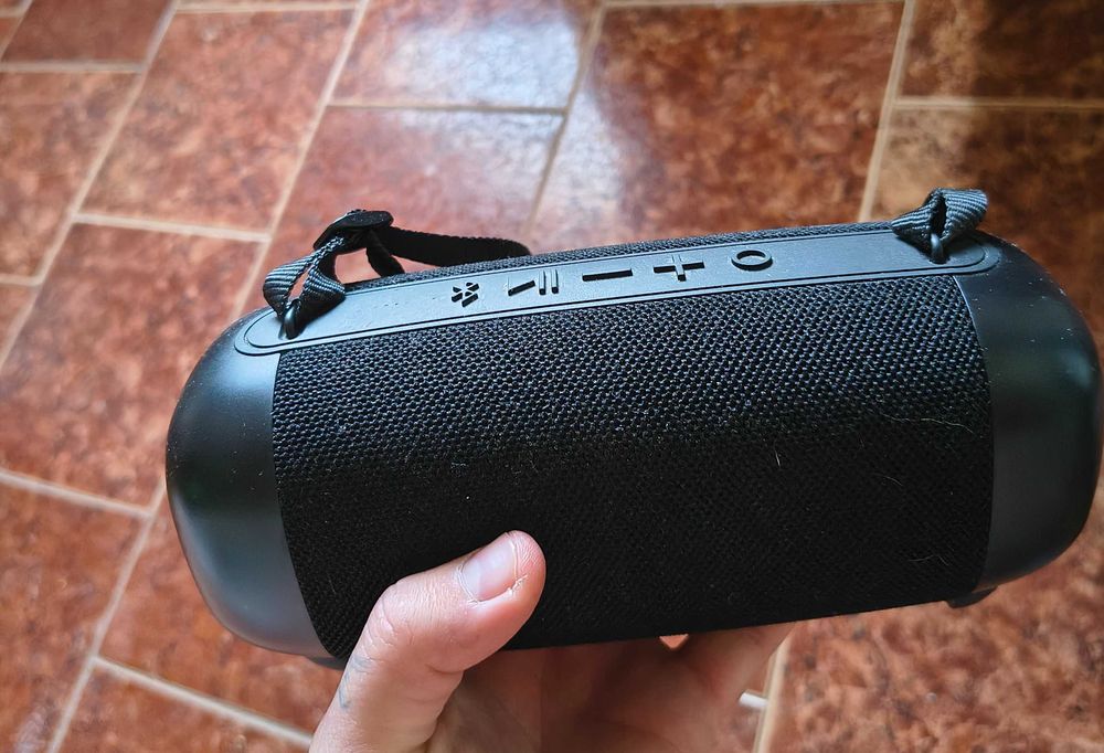 Колонка PEAQ Колонка