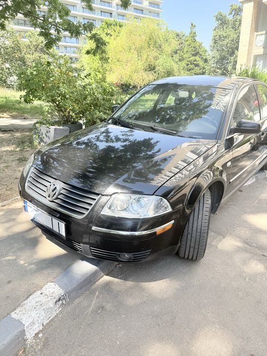 VOLKSWAGEN Passat 2003 — imagine 2