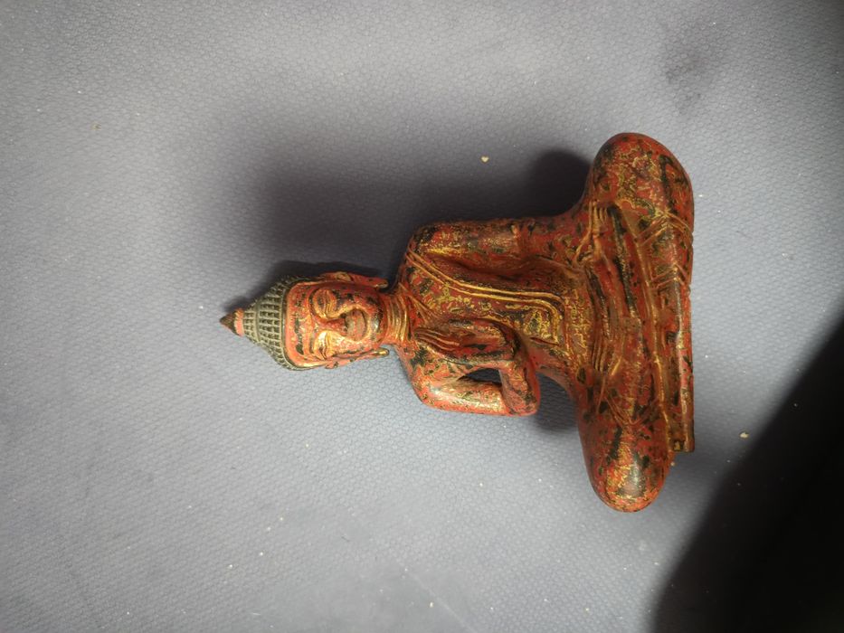 Statuie Buddha din lemn