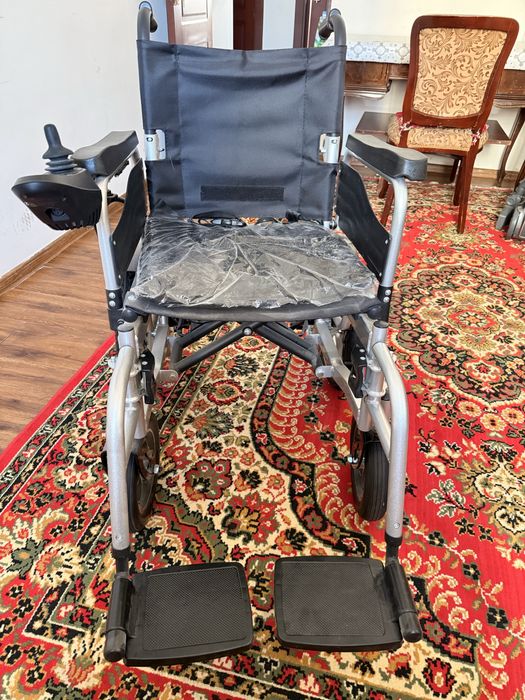 Электроколяска почти новая