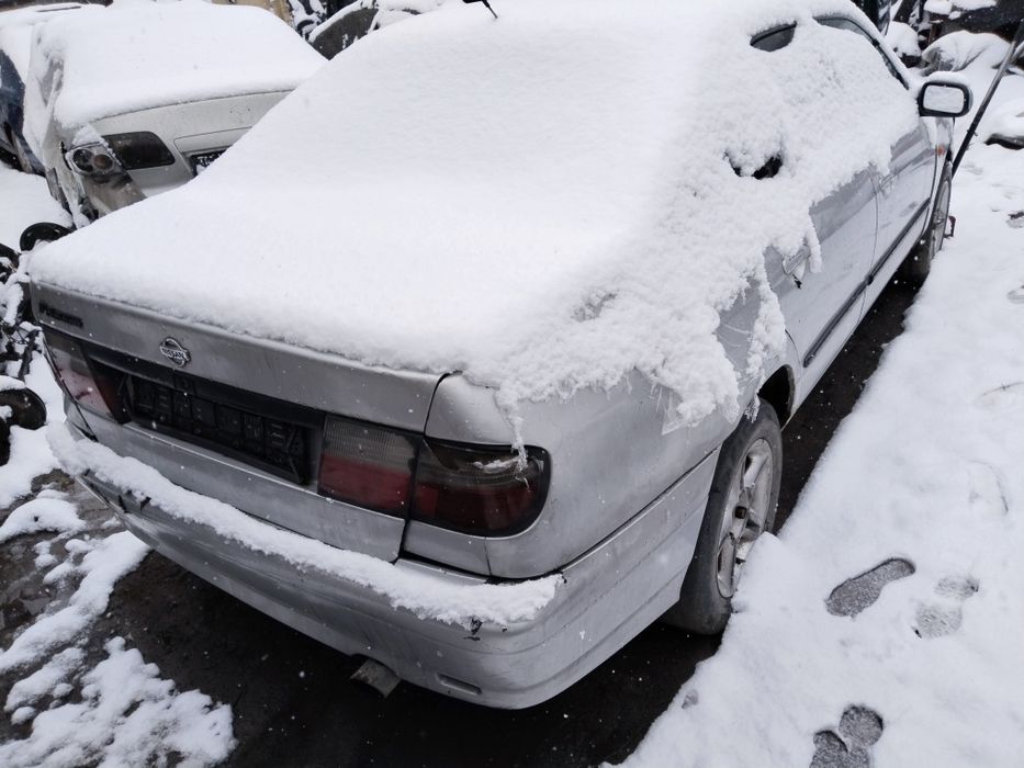 Ниссан примера П11 на разбор