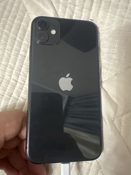 IPhone 11  в отличном состоянии