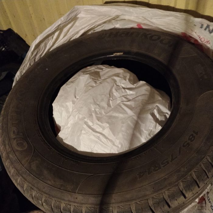 Продам комплект летних шин